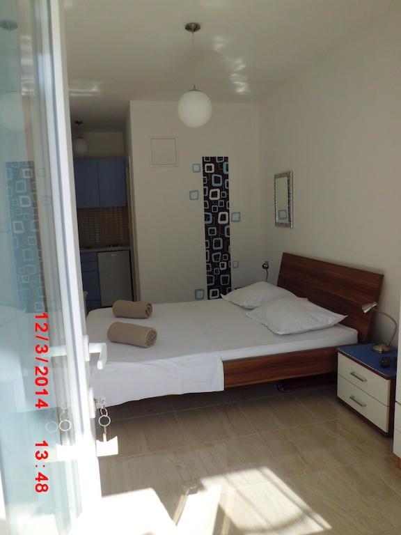 Apartments Viskovic Makarska Szoba fotó